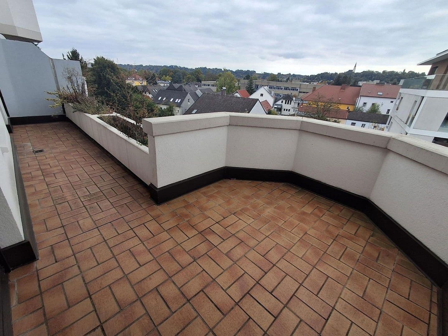 Prodej bytu 4+1 107 m², Herrengasse 2b / Adlerstraße 1, Wels, Horní Rakousko Prodej bytu 4+1 107 m², Herrengasse 2b / Adlerstraße 1, Wels, Horní Rakousko