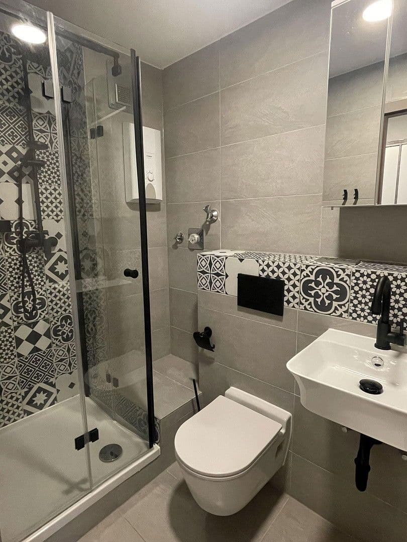 Pronájem bytu 1+1 25 m², Neckarrauerstrasse 217, Mannheim, Bádensko-Württembersko Pronájem bytu 1+1 25 m², Neckarrauerstrasse 217, Mannheim, Bádensko-Württembersko