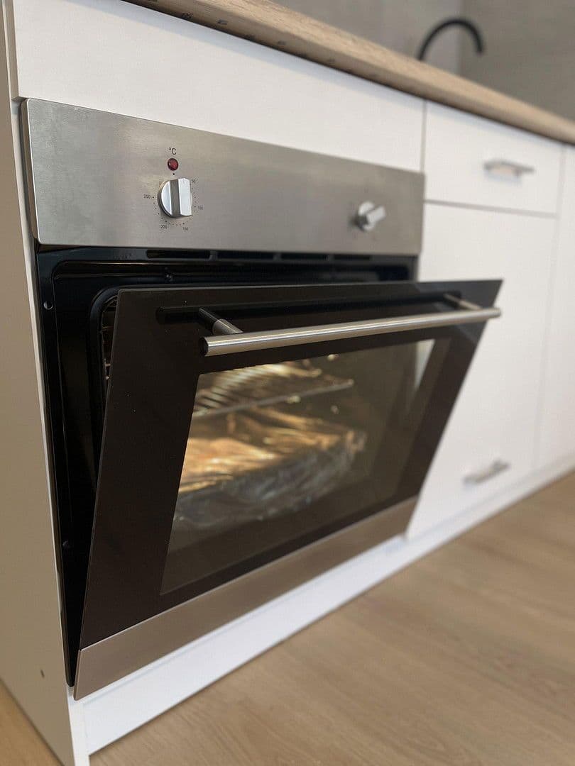 Pronájem bytu 1+1 25 m², Neckarrauerstrasse 217, Mannheim, Bádensko-Württembersko Pronájem bytu 1+1 25 m², Neckarrauerstrasse 217, Mannheim, Bádensko-Württembersko