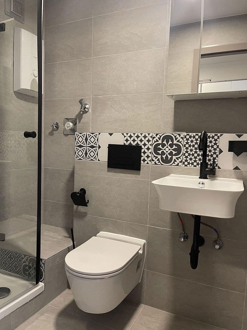 Pronájem bytu 1+1 25 m², Neckarrauerstrasse 217, Mannheim, Bádensko-Württembersko Pronájem bytu 1+1 25 m², Neckarrauerstrasse 217, Mannheim, Bádensko-Württembersko