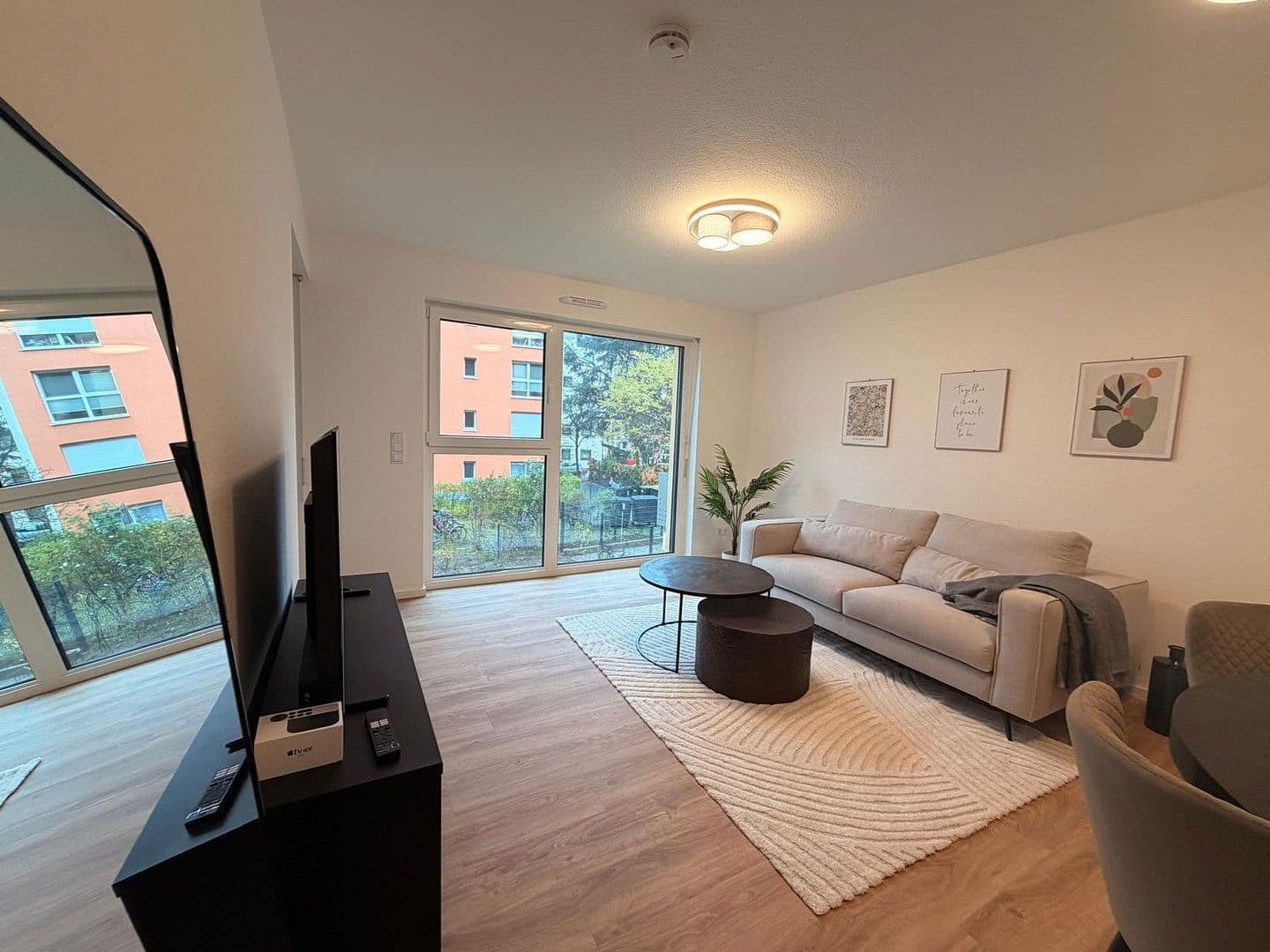 Pronájem bytu 2+1 56 m², Mathildenstraße 60, Offenbach am Main, Hessen Pronájem bytu 2+1 56 m², Mathildenstraße 60, Offenbach am Main, Hessen