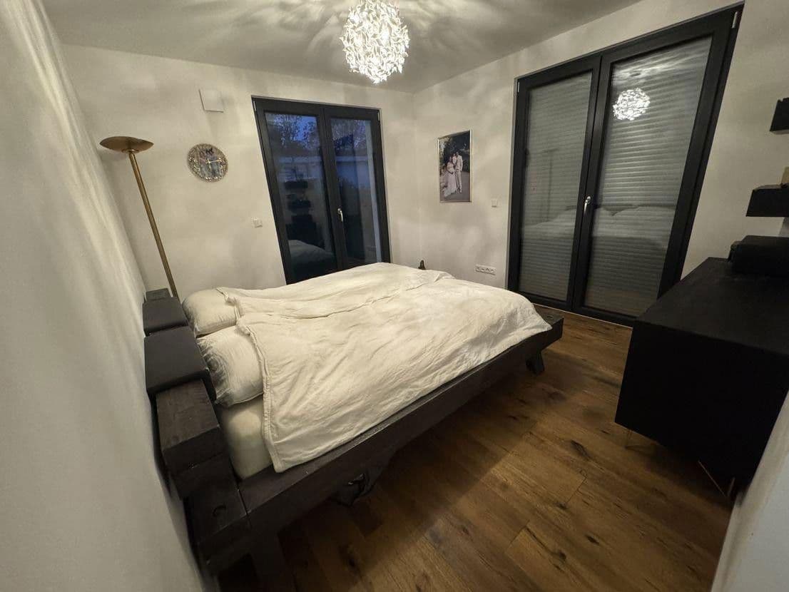 Pronájem bytu 4+1 120 m², Dorfstraße 13a, Germering, Bavorsko Pronájem bytu 4+1 120 m², Dorfstraße 13a, Germering, Bavorsko