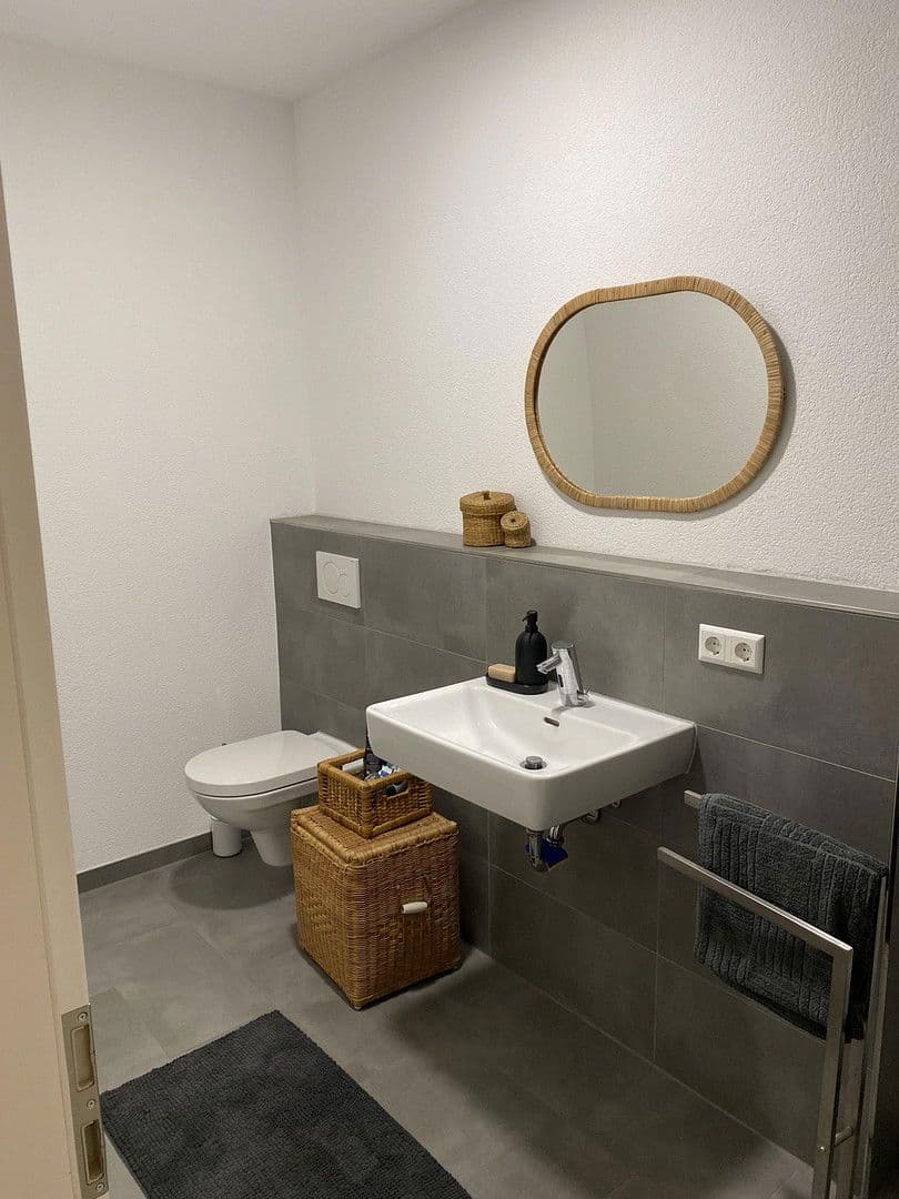 Prodej bytu 1+1 30 m², Friedrichshallerstraße 8-12, Bad Friedrichshall, Bádensko-Württembersko Prodej bytu 1+1 30 m², Friedrichshallerstraße 8-12, Bad Friedrichshall, Bádensko-Württembersko