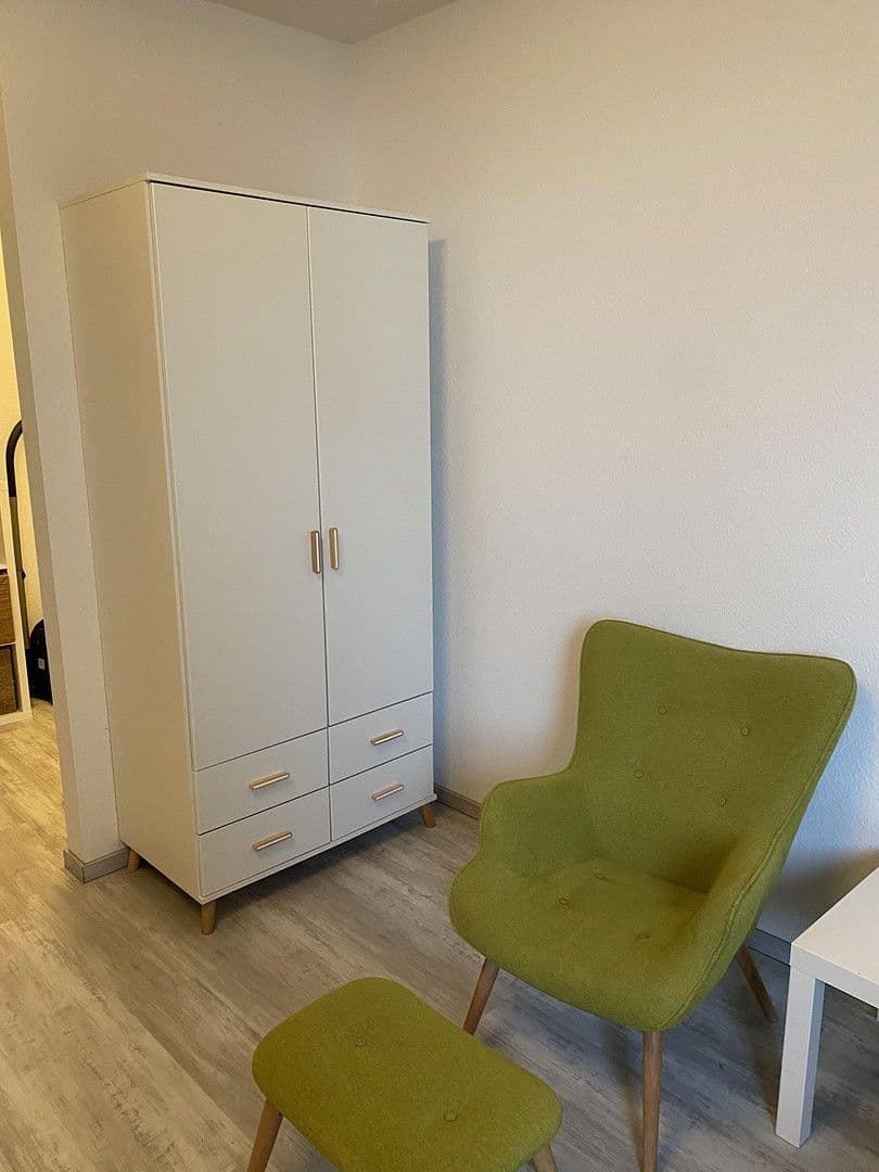 Prodej bytu 1+1 30 m², Friedrichshallerstraße 8-12, Bad Friedrichshall, Bádensko-Württembersko Prodej bytu 1+1 30 m², Friedrichshallerstraße 8-12, Bad Friedrichshall, Bádensko-Württembersko