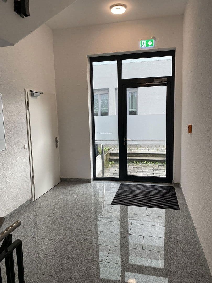 Prodej bytu 1+1 30 m², Friedrichshallerstraße 8-12, Bad Friedrichshall, Bádensko-Württembersko Prodej bytu 1+1 30 m², Friedrichshallerstraße 8-12, Bad Friedrichshall, Bádensko-Württembersko