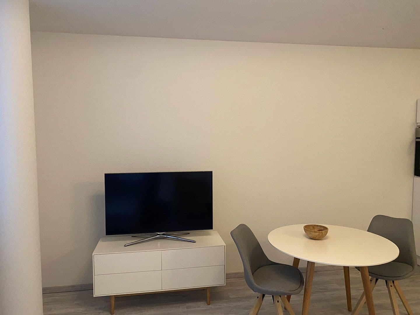 Prodej bytu 1+1 30 m², Friedrichshallerstraße 8-12, Bad Friedrichshall, Bádensko-Württembersko Prodej bytu 1+1 30 m², Friedrichshallerstraße 8-12, Bad Friedrichshall, Bádensko-Württembersko