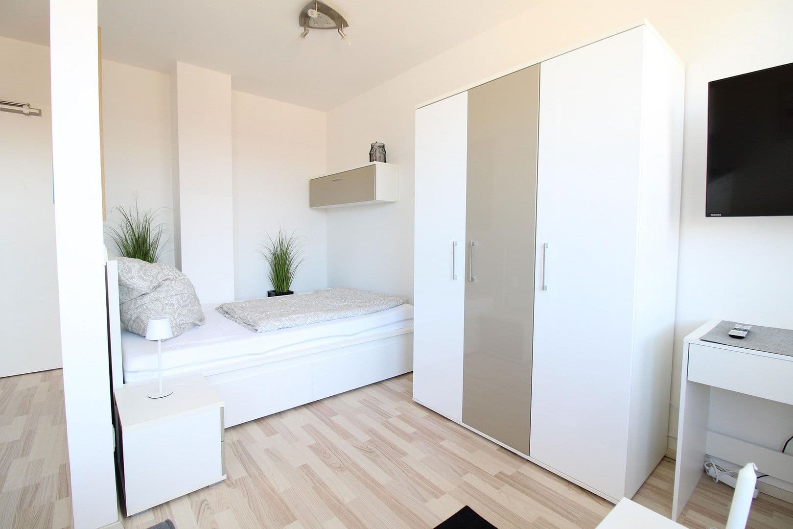 Pronájem bytu 1+1 27 m², Fürth, Bavorsko Pronájem bytu 1+1 27 m², Fürth, Bavorsko