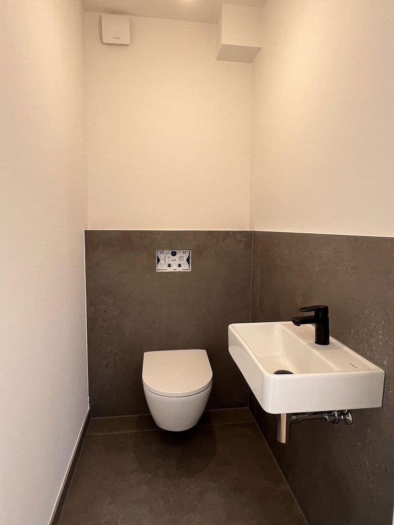 Prodej bytu 3+1 75 m², Aschaffenburg, Bavorsko Prodej bytu 3+1 75 m², Aschaffenburg, Bavorsko