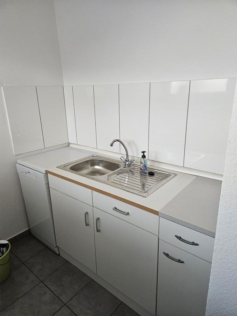 Pronájem bytu 1+1 51 m², Hauptstraße 154, Heiligenhaus, Severní Porýní-Vestfálsko Pronájem bytu 1+1 51 m², Hauptstraße 154, Heiligenhaus, Severní Porýní-Vestfálsko