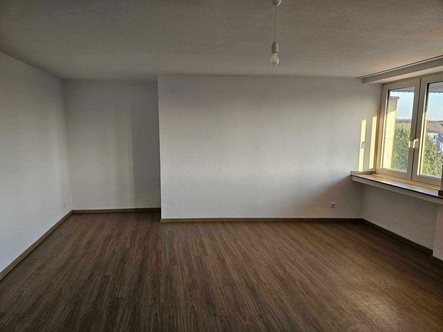 Pronájem bytu 1+1 51 m², Hauptstraße 154, Heiligenhaus, Severní Porýní-Vestfálsko Pronájem bytu 1+1 51 m², Hauptstraße 154, Heiligenhaus, Severní Porýní-Vestfálsko