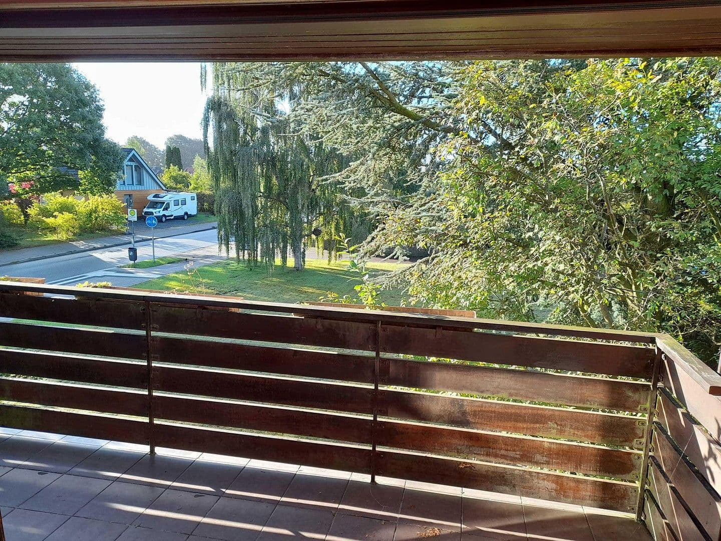 Prodej domu 380 m², pozemek 891 m², Roschdohler Weg 104, Neumünster, Šlesvicko-Holštýnsko Prodej domu 380 m², pozemek 891 m², Roschdohler Weg 104, Neumünster, Šlesvicko-Holštýnsko