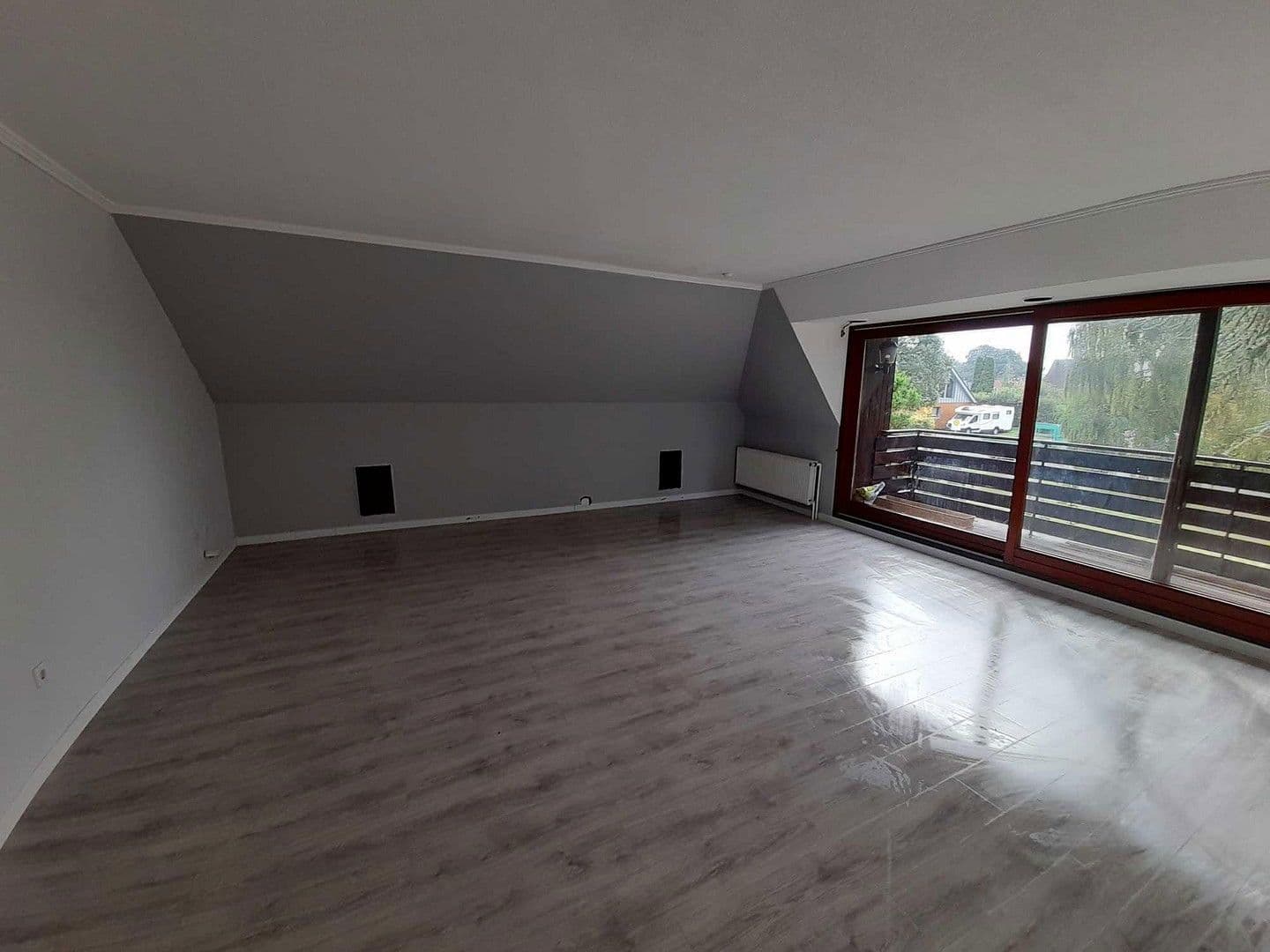 Prodej domu 380 m², pozemek 891 m², Roschdohler Weg 104, Neumünster, Šlesvicko-Holštýnsko Prodej domu 380 m², pozemek 891 m², Roschdohler Weg 104, Neumünster, Šlesvicko-Holštýnsko