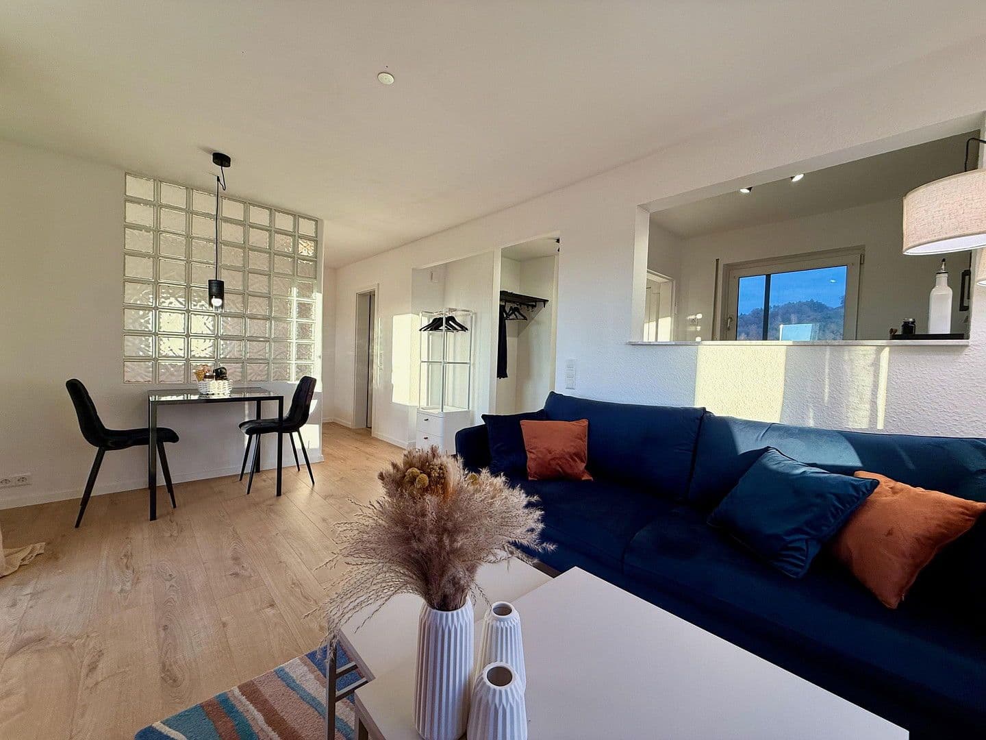 Pronájem bytu 1+kk 64 m², Metzingen, Bádensko-Württembersko Pronájem bytu 1+kk 64 m², Metzingen, Bádensko-Württembersko