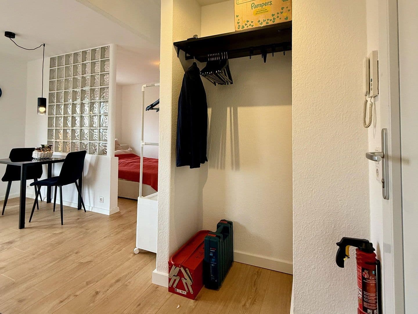 Pronájem bytu 1+kk 64 m², Metzingen, Bádensko-Württembersko Pronájem bytu 1+kk 64 m², Metzingen, Bádensko-Württembersko