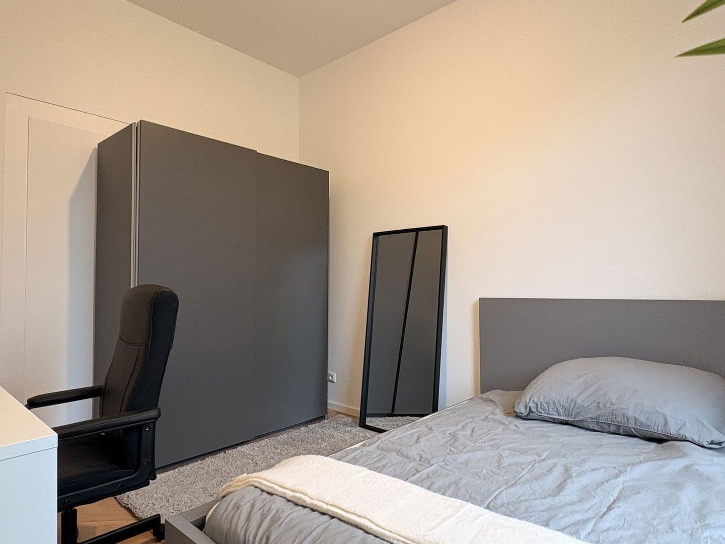 Pronájem bytu 4+1 96 m², Hartingstraße 4, Wiesbaden, Hessen Pronájem bytu 4+1 96 m², Hartingstraße 4, Wiesbaden, Hessen