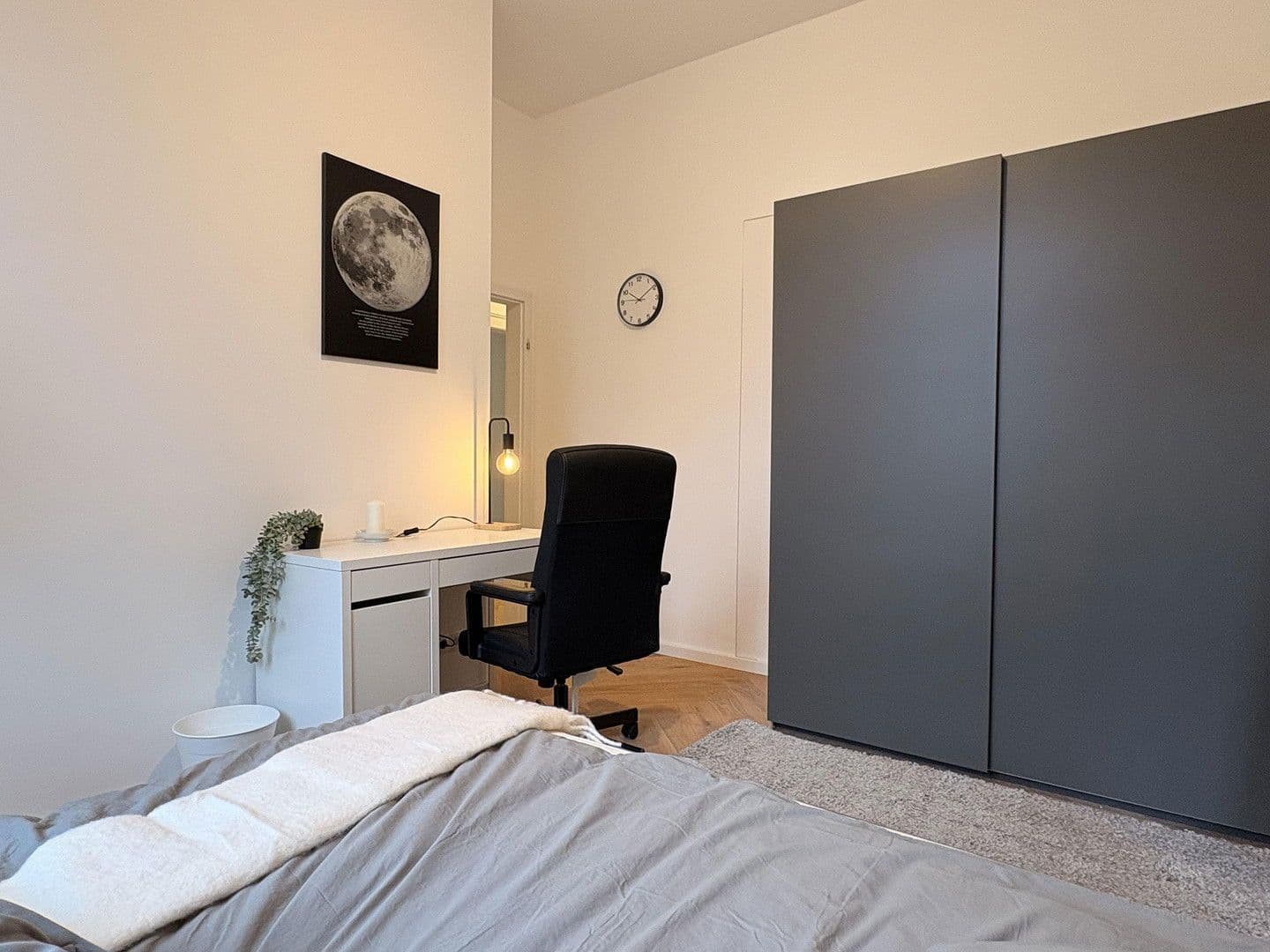 Pronájem bytu 4+1 96 m², Hartingstraße 4, Wiesbaden, Hessen Pronájem bytu 4+1 96 m², Hartingstraße 4, Wiesbaden, Hessen