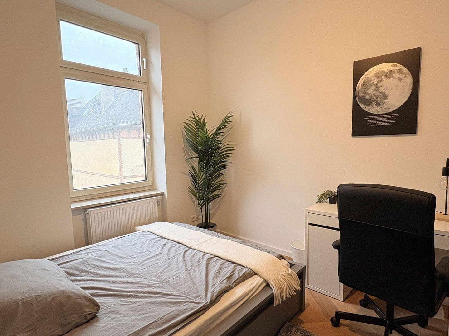 Pronájem bytu 4+1 96 m², Hartingstraße 4, Wiesbaden, Hessen Pronájem bytu 4+1 96 m², Hartingstraße 4, Wiesbaden, Hessen