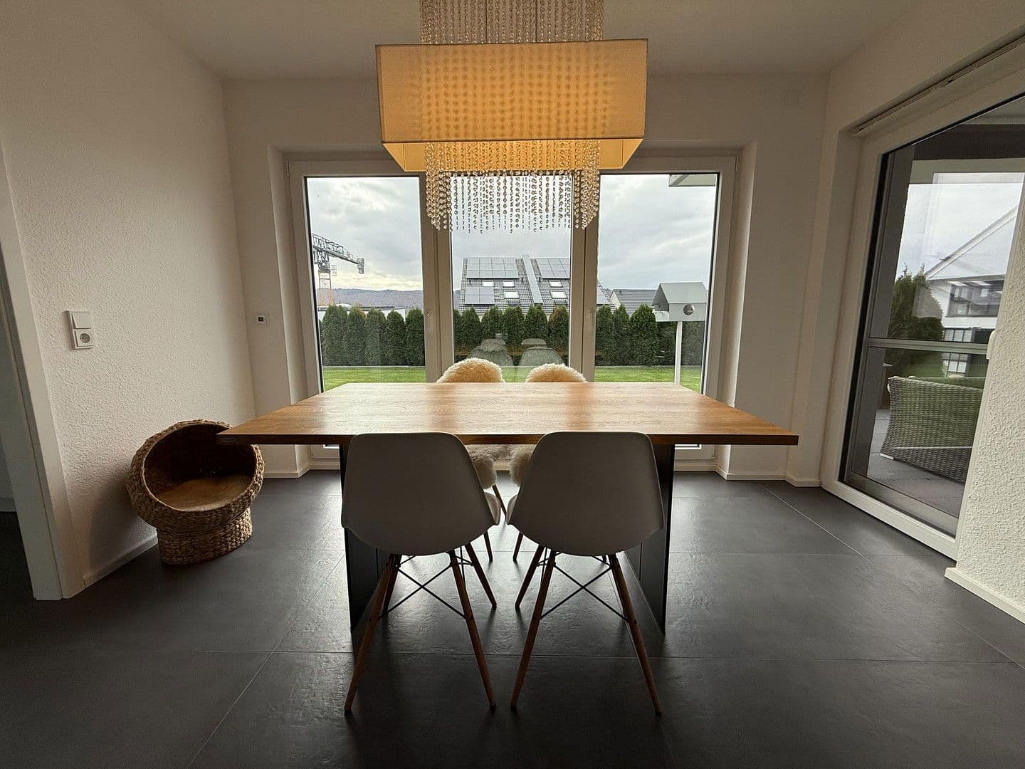 Prodej bytu 3+1 106 m², Niedernhausener Weg 12, Idstein, Hessen Prodej bytu 3+1 106 m², Niedernhausener Weg 12, Idstein, Hessen