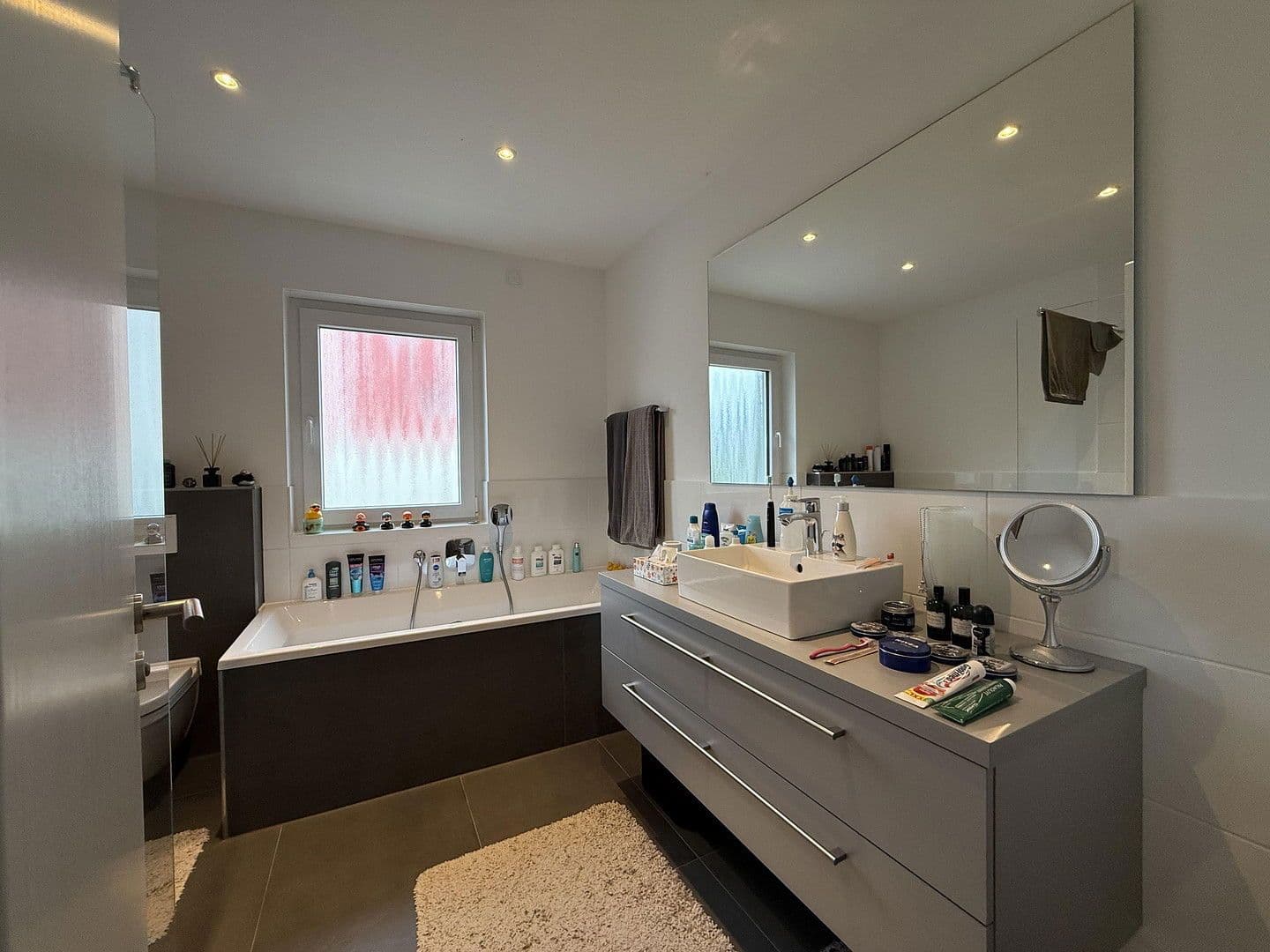 Prodej bytu 3+1 106 m², Niedernhausener Weg 12, Idstein, Hessen Prodej bytu 3+1 106 m², Niedernhausener Weg 12, Idstein, Hessen