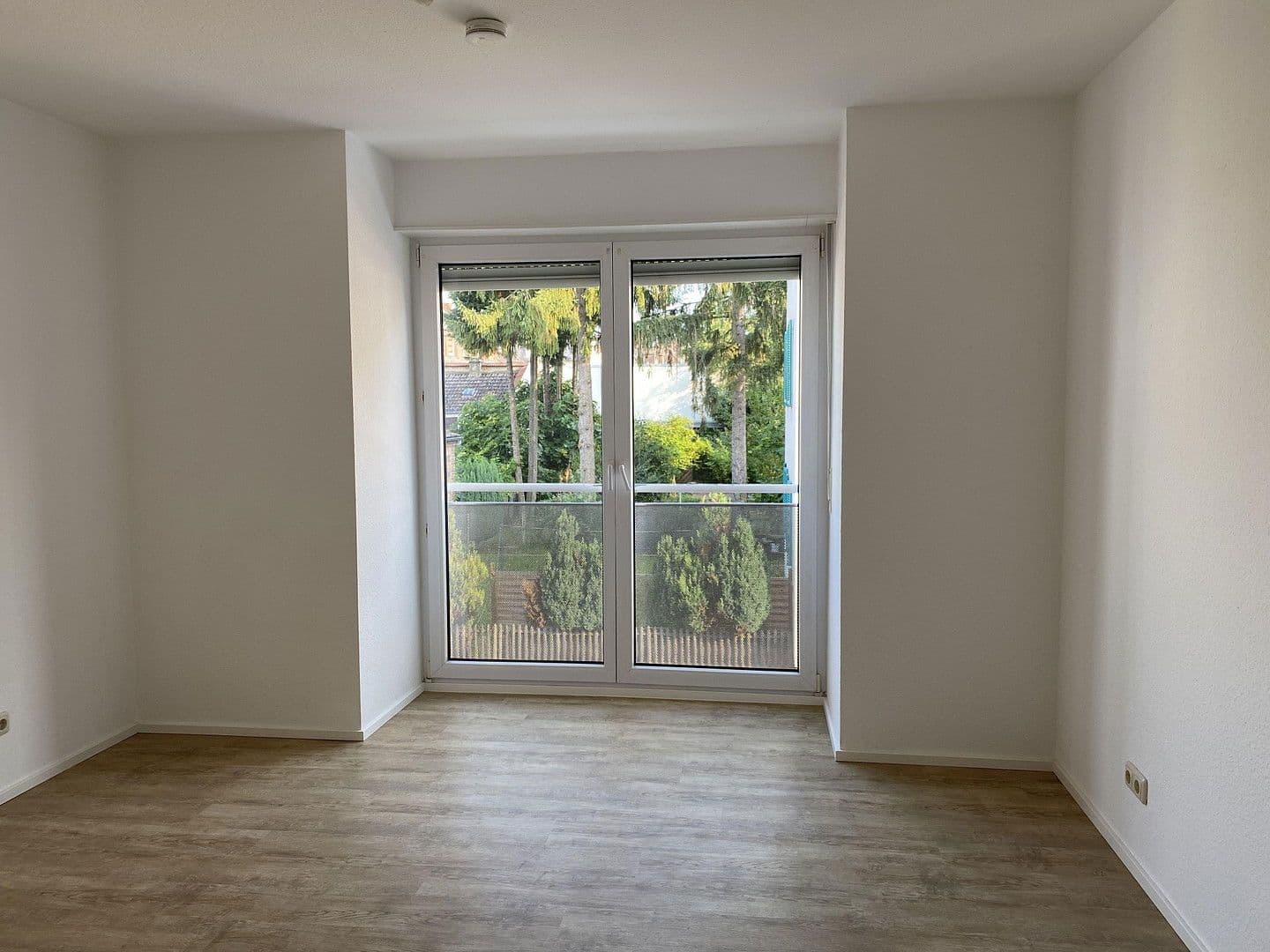 Prodej bytu 3+kk 92 m², Montabaurer Str. 21, Frankfurt, Hessen Prodej bytu 3+kk 92 m², Montabaurer Str. 21, Frankfurt, Hessen