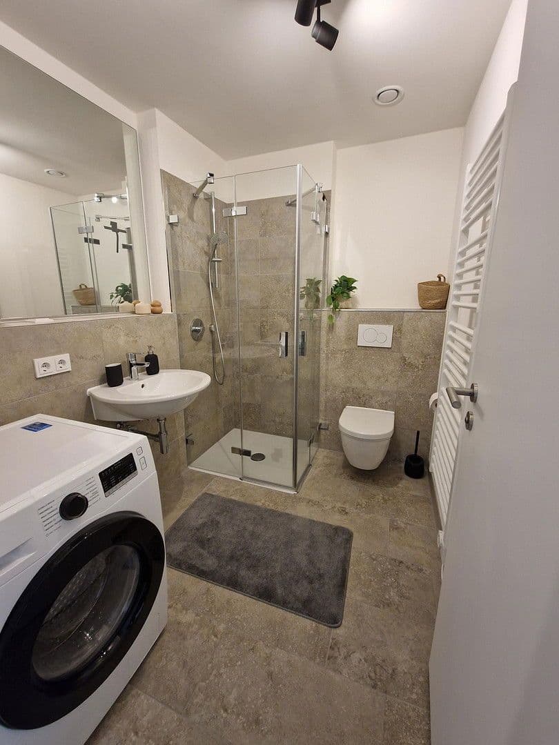 Pronájem bytu 1+1 33 m², Am Schützeneck 4 b, München, Bavorsko Pronájem bytu 1+1 33 m², Am Schützeneck 4 b, München, Bavorsko