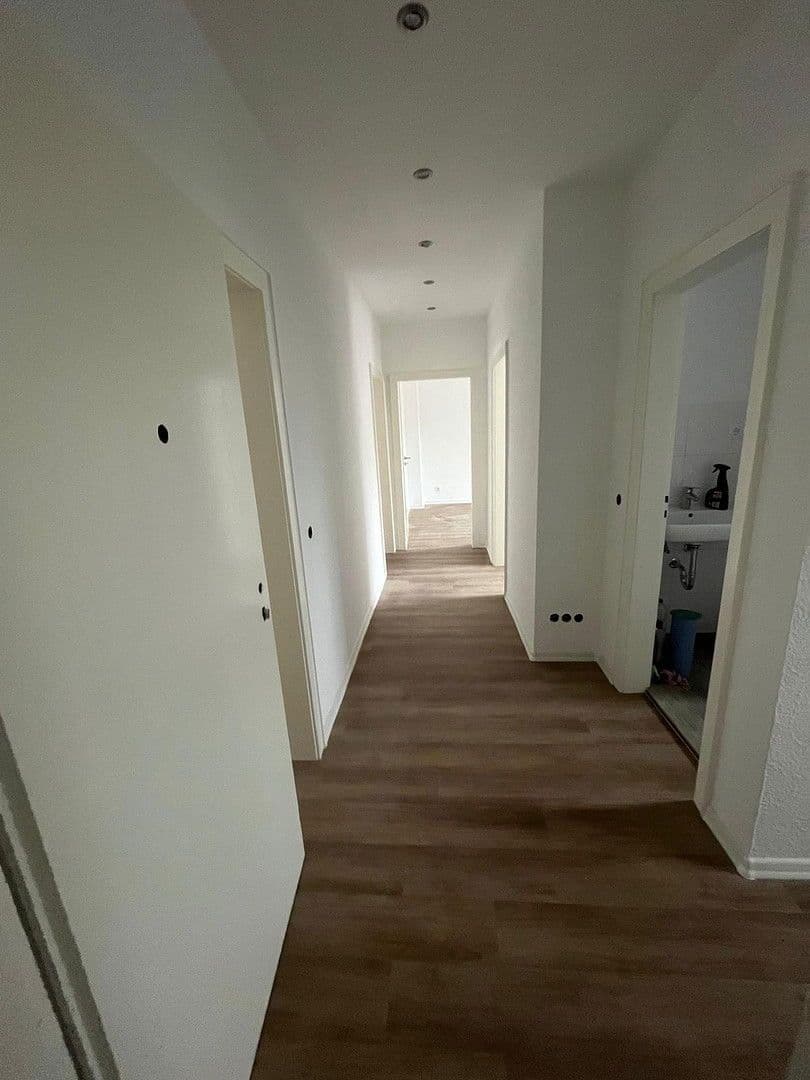 Pronájem bytu 2+1 71 m², Steckendorfer Str. 176, Krefeld, Severní Porýní-Vestfálsko Pronájem bytu 2+1 71 m², Steckendorfer Str. 176, Krefeld, Severní Porýní-Vestfálsko