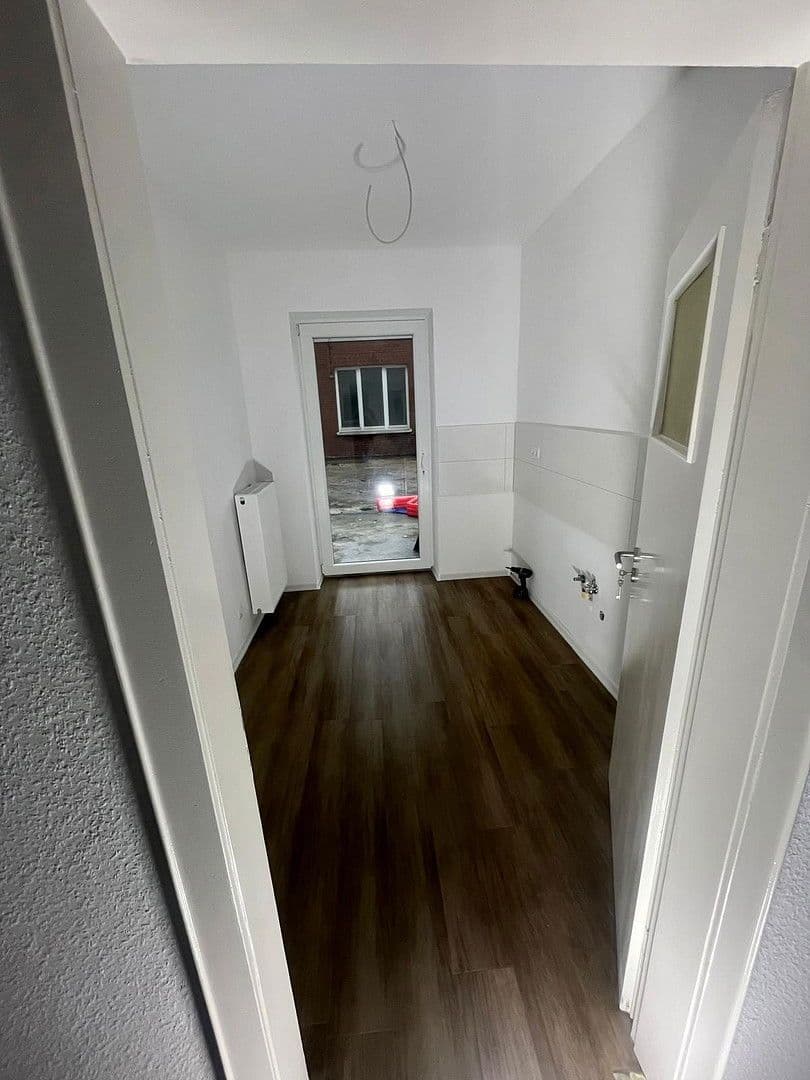 Pronájem bytu 2+1 71 m², Steckendorfer Str. 176, Krefeld, Severní Porýní-Vestfálsko Pronájem bytu 2+1 71 m², Steckendorfer Str. 176, Krefeld, Severní Porýní-Vestfálsko