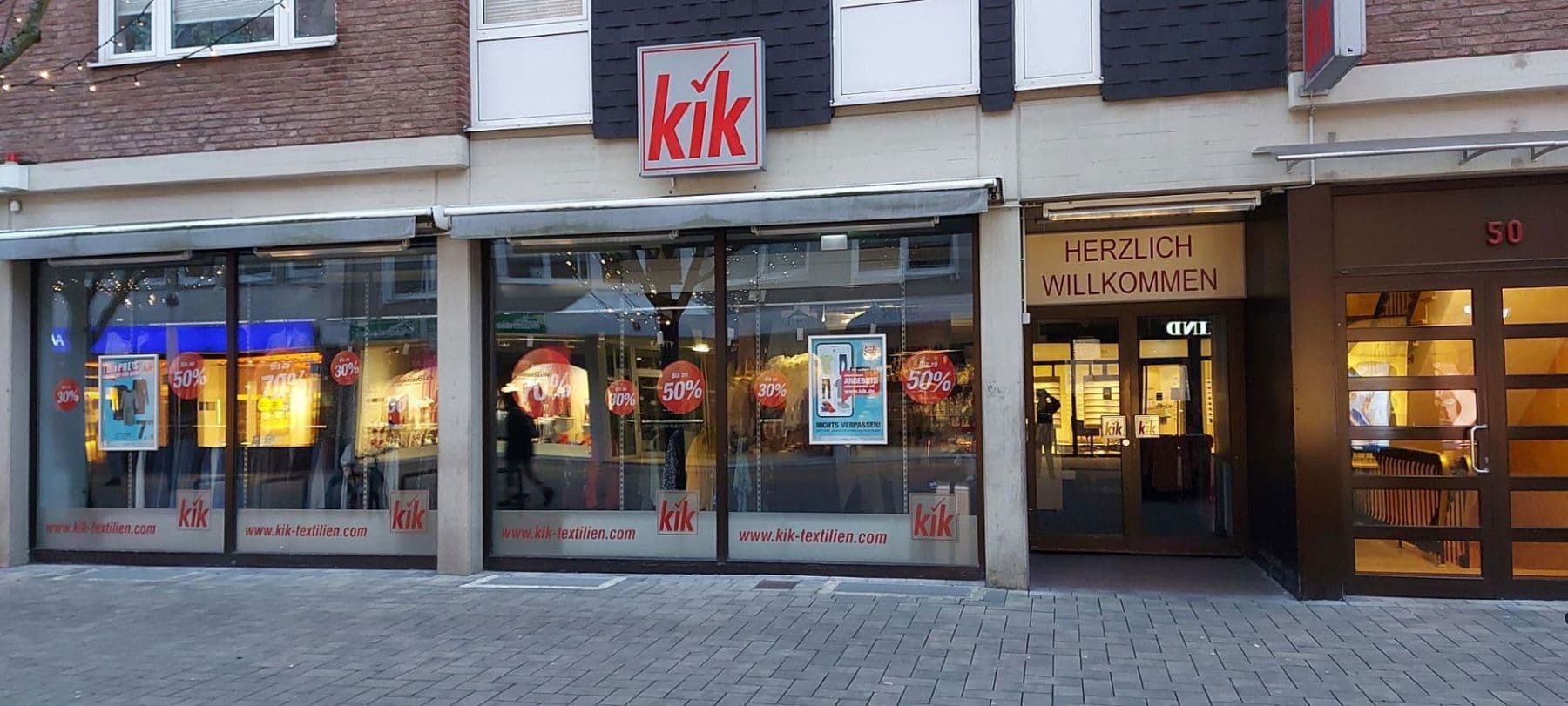 Pronájem nebytového prostoru 374 m², Kölner Straße 50, Troisdorf, Severní Porýní-Vestfálsko Pronájem nebytového prostoru 374 m², Kölner Straße 50, Troisdorf, Severní Porýní-Vestfálsko