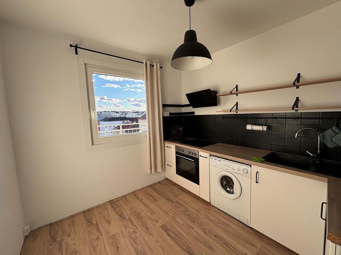 Prodej bytu 3+1 60 m², Wien, Wien Prodej bytu 3+1 60 m², Wien, Wien