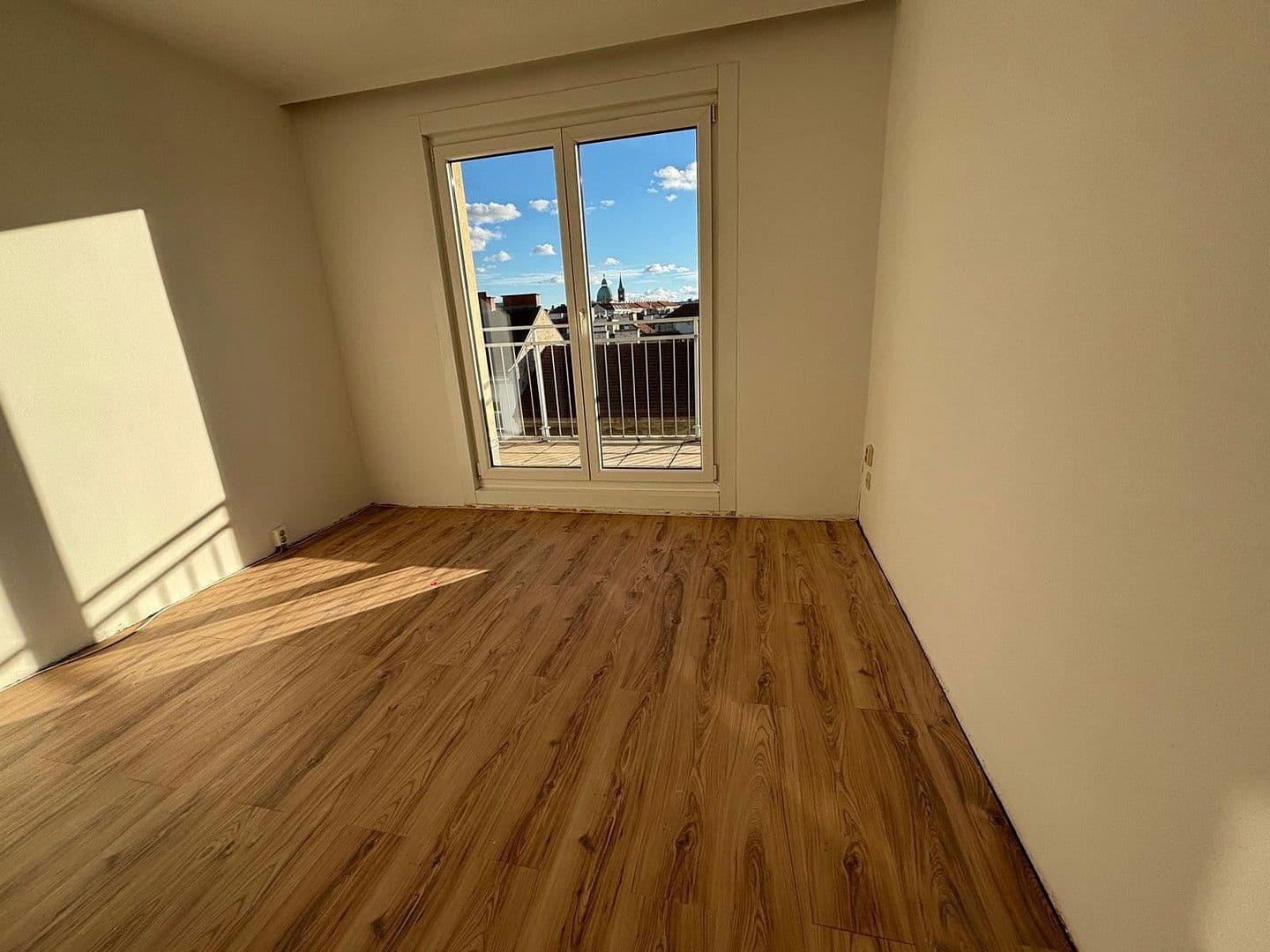 Prodej bytu 3+1 60 m², Wien, Wien Prodej bytu 3+1 60 m², Wien, Wien