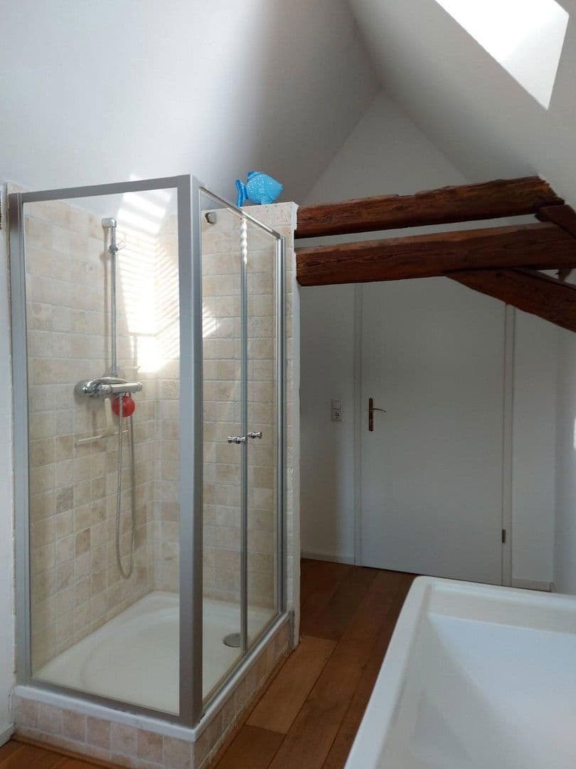 Pronájem domu 257 m², pozemek 509 m², Schöneck, Hessen Pronájem domu 257 m², pozemek 509 m², Schöneck, Hessen