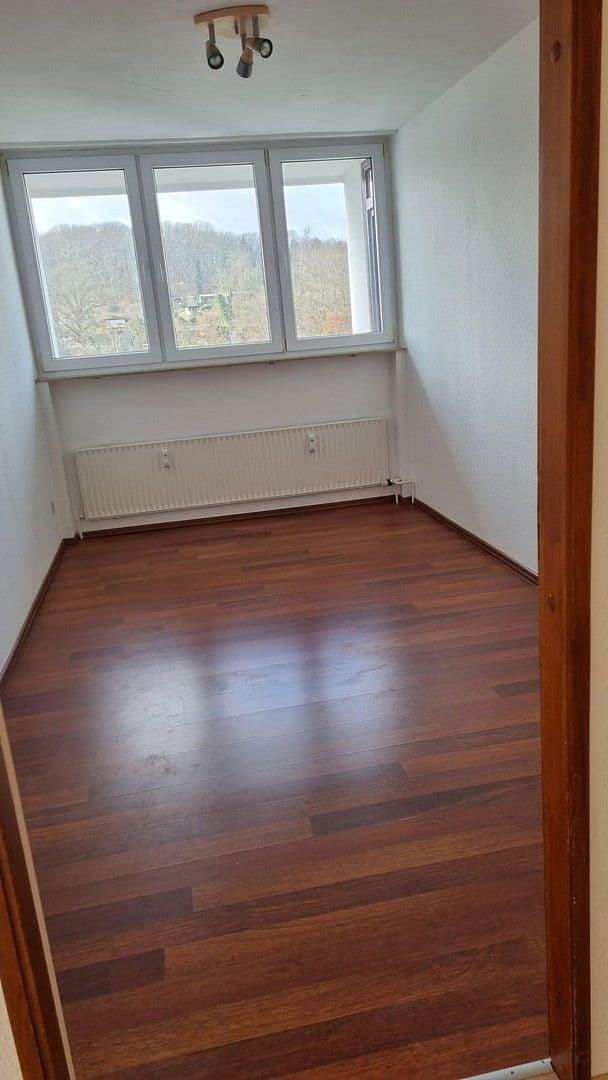 Prodej bytu 3+1 83 m², Bonn, Severní Porýní-Vestfálsko Prodej bytu 3+1 83 m², Bonn, Severní Porýní-Vestfálsko