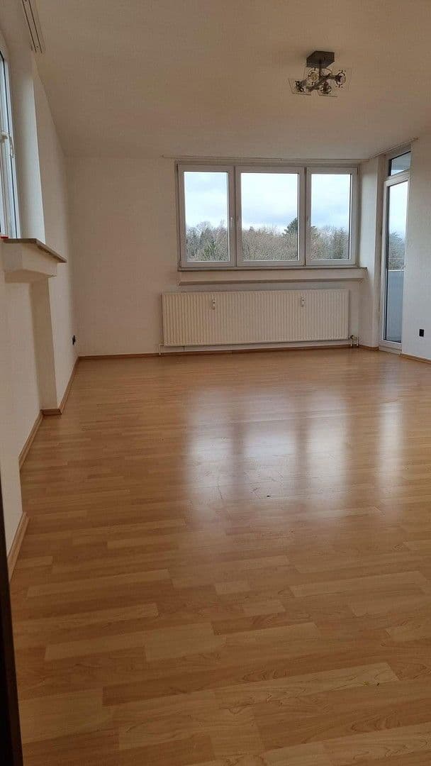 Prodej bytu 3+1 83 m², Bonn, Severní Porýní-Vestfálsko Prodej bytu 3+1 83 m², Bonn, Severní Porýní-Vestfálsko
