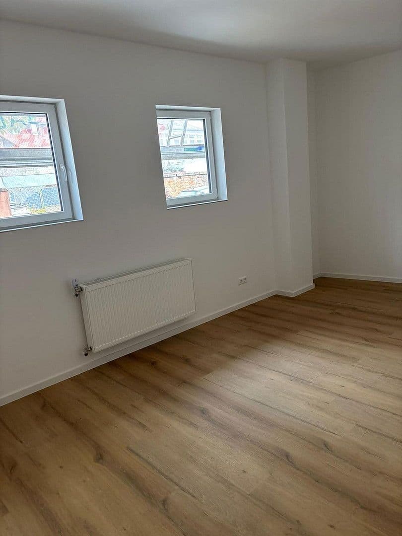 Pronájem bytu 2+1 75 m², Mühlstr. 45, Kaiserlautern, Porýní-Falc Pronájem bytu 2+1 75 m², Mühlstr. 45, Kaiserlautern, Porýní-Falc