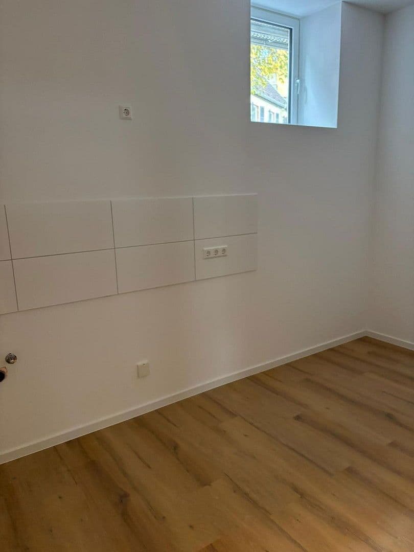 Pronájem bytu 2+1 75 m², Mühlstr. 45, Kaiserlautern, Porýní-Falc Pronájem bytu 2+1 75 m², Mühlstr. 45, Kaiserlautern, Porýní-Falc