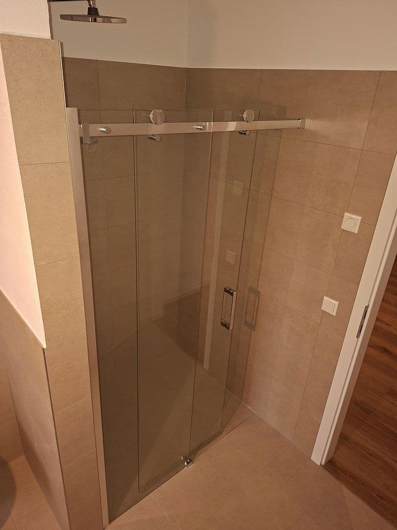 Pronájem bytu 3+1 94 m², Hauptstraße 128, Leidersbach, Bavorsko Pronájem bytu 3+1 94 m², Hauptstraße 128, Leidersbach, Bavorsko