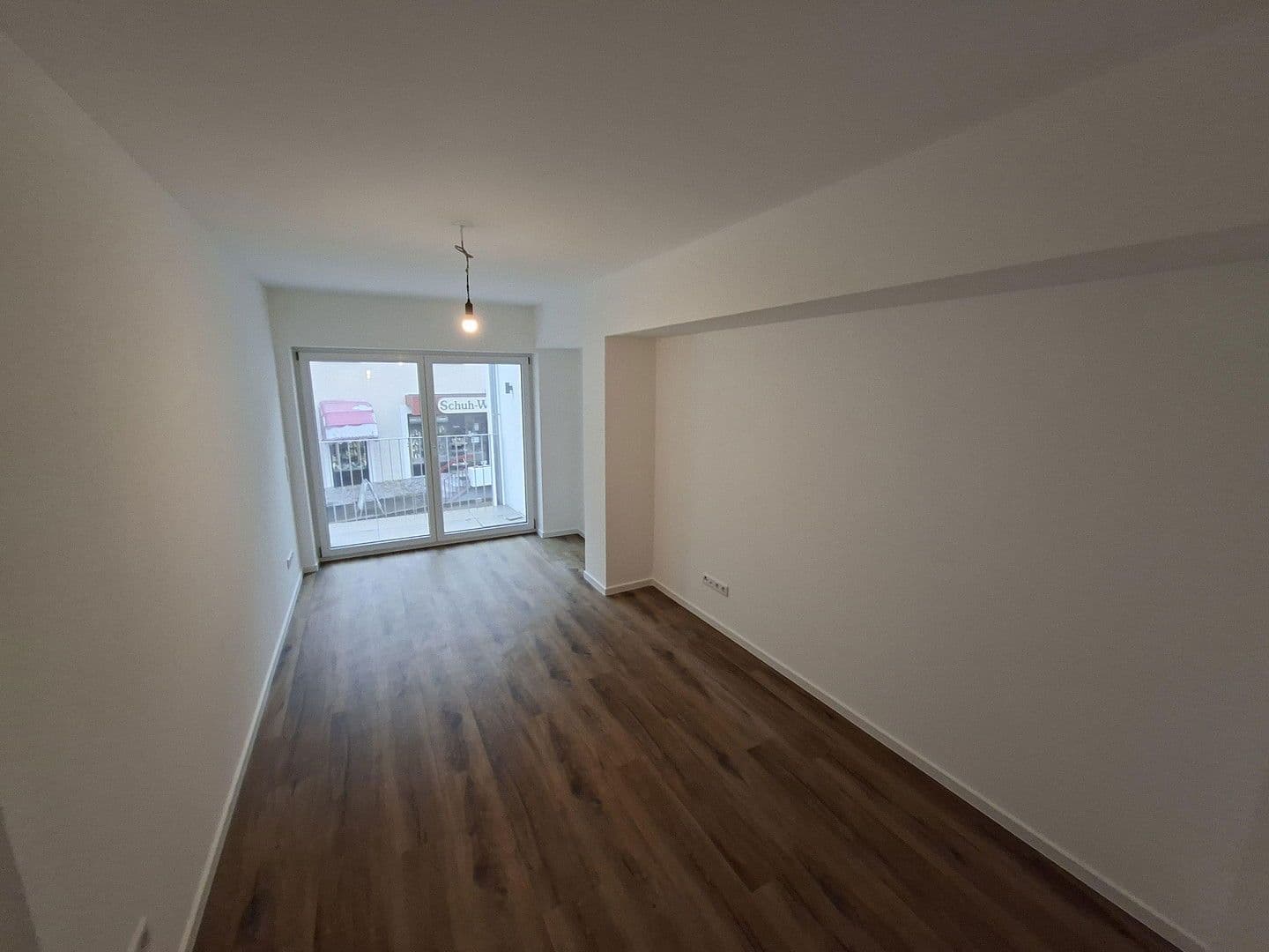 Pronájem bytu 3+1 94 m², Hauptstraße 128, Leidersbach, Bavorsko Pronájem bytu 3+1 94 m², Hauptstraße 128, Leidersbach, Bavorsko