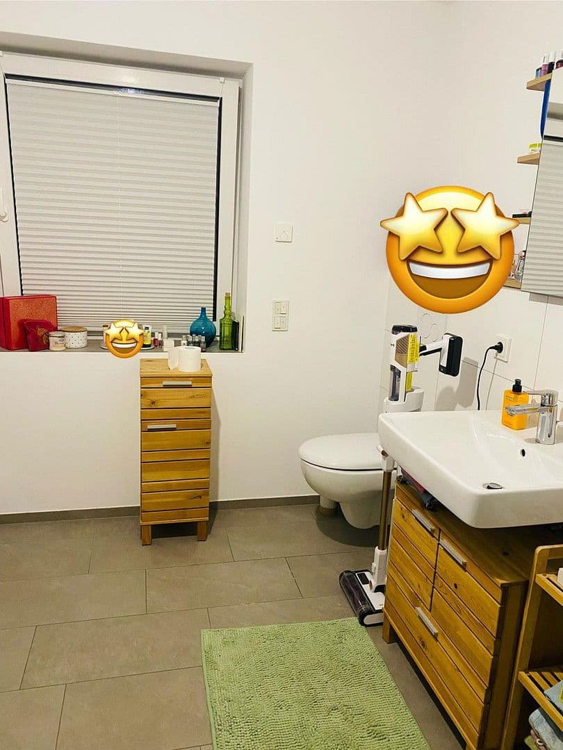 Pronájem bytu 3+1 79 m², Fritz-Rechberg-Straße 77, Bad Hersfeld, Hessen Pronájem bytu 3+1 79 m², Fritz-Rechberg-Straße 77, Bad Hersfeld, Hessen