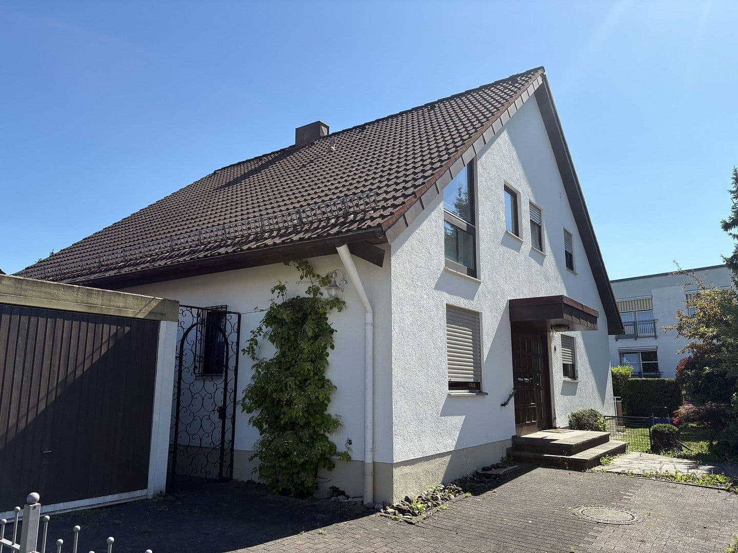 Prodej domu 168 m², pozemek 694 m², Neu-Ulm, Bavorsko Prodej domu 168 m², pozemek 694 m², Neu-Ulm, Bavorsko