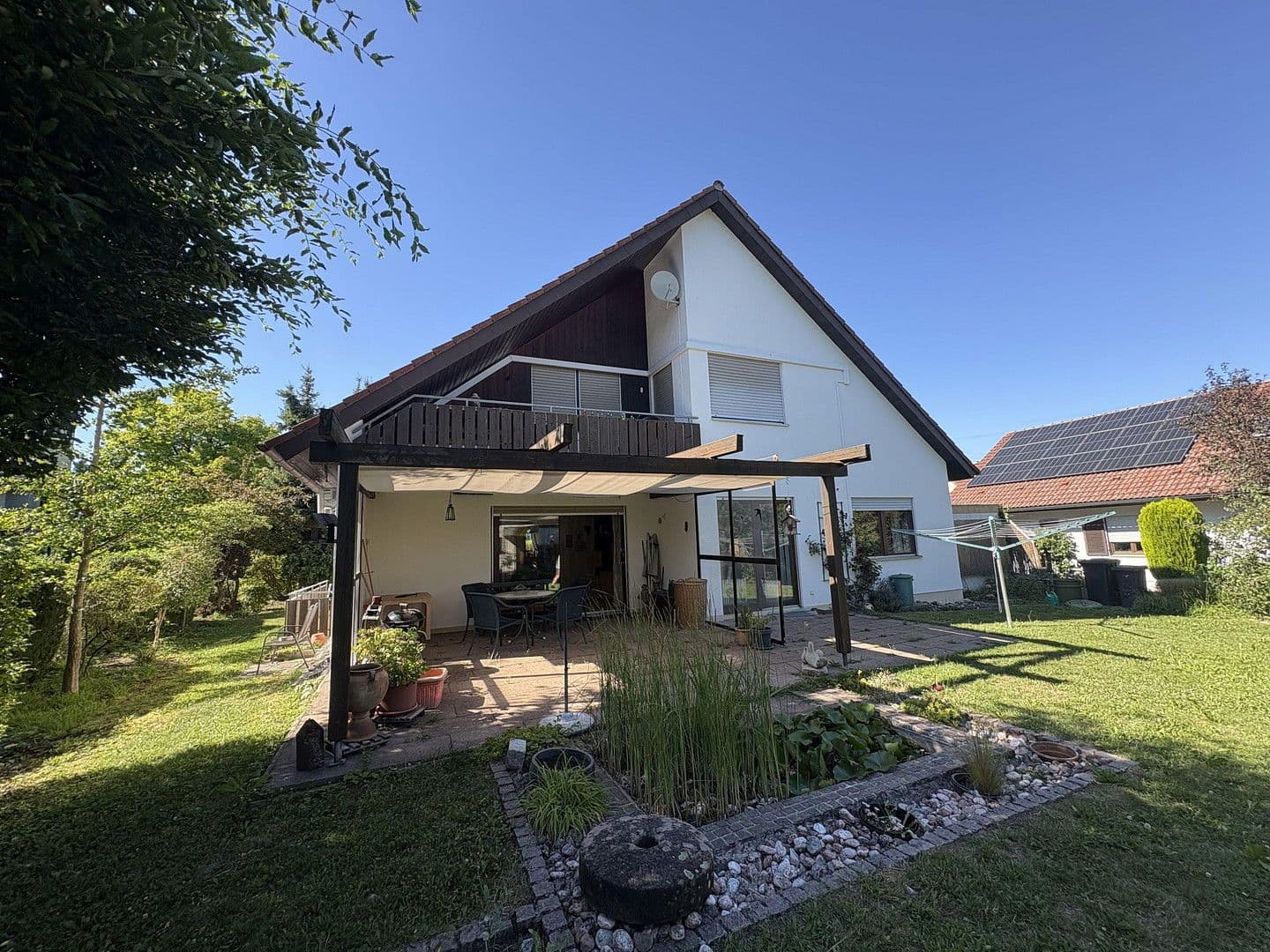 Prodej domu 168 m², pozemek 694 m², Neu-Ulm, Bavorsko Prodej domu 168 m², pozemek 694 m², Neu-Ulm, Bavorsko