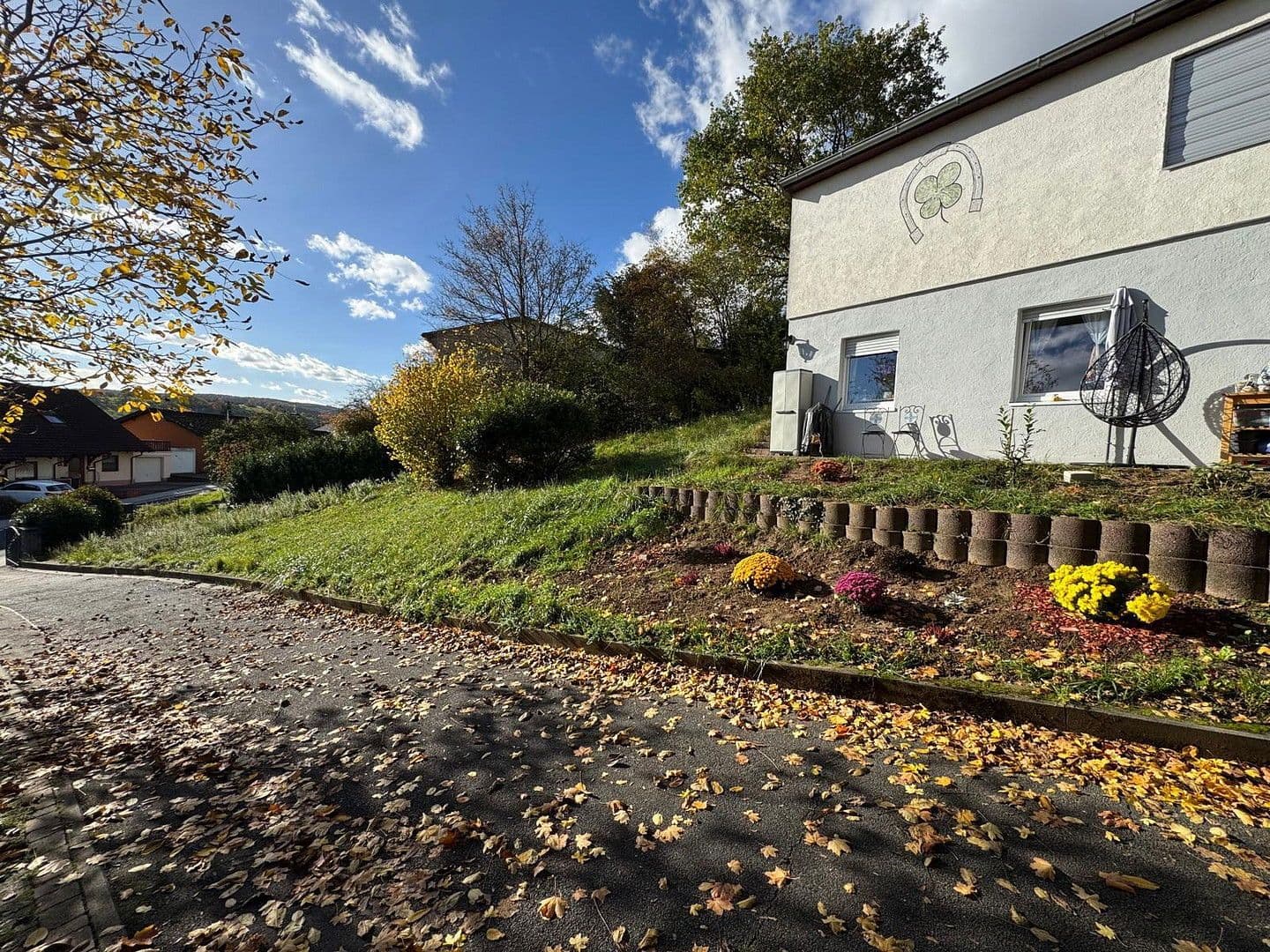 Prodej domu 180 m², pozemek 730 m², Nibelungenstraße 2, Obernburg am Main, Bavorsko Prodej domu 180 m², pozemek 730 m², Nibelungenstraße 2, Obernburg am Main, Bavorsko