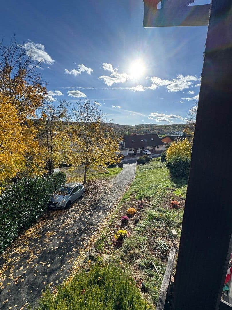 Prodej domu 180 m², pozemek 730 m², Nibelungenstraße 2, Obernburg am Main, Bavorsko Prodej domu 180 m², pozemek 730 m², Nibelungenstraße 2, Obernburg am Main, Bavorsko