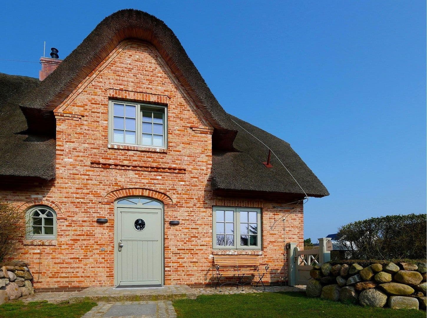 Prodej domu 138 m², pozemek 550 m², Weddingstedt, Šlesvicko-Holštýnsko Prodej domu 138 m², pozemek 550 m², Weddingstedt, Šlesvicko-Holštýnsko