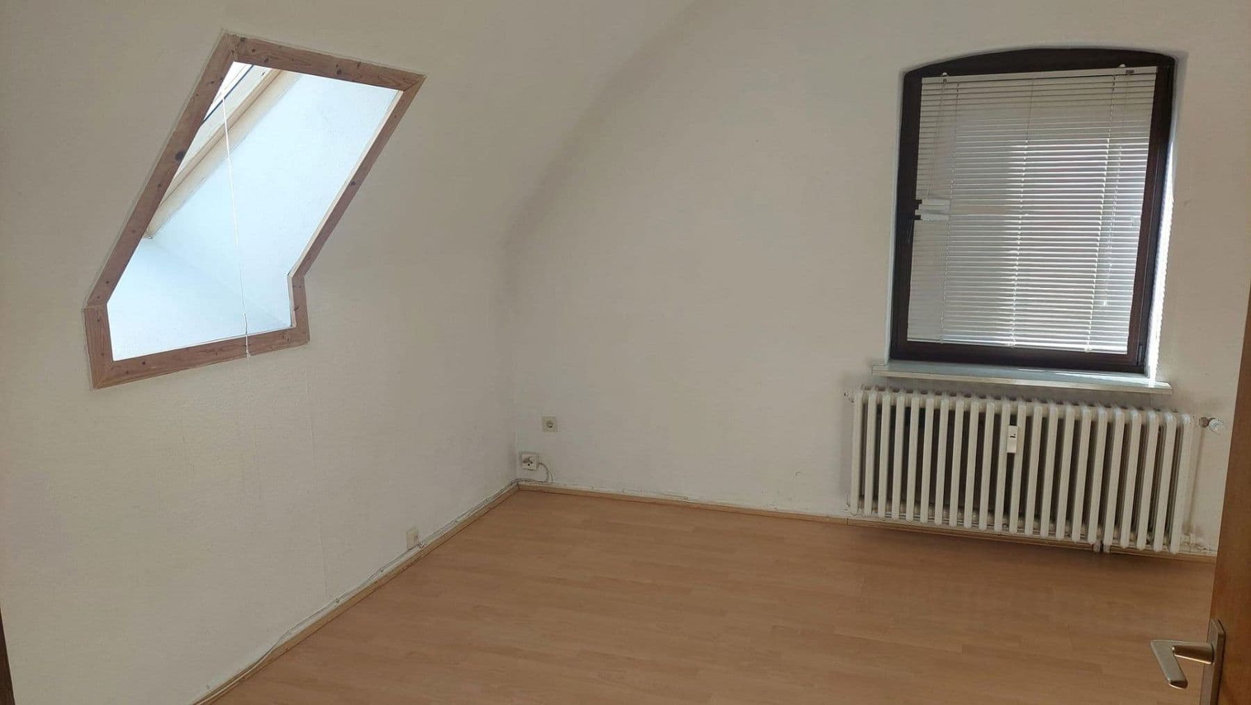 Pronájem bytu 2+1 53 m², Augustastr.4, Flensburg, Šlesvicko-Holštýnsko Pronájem bytu 2+1 53 m², Augustastr.4, Flensburg, Šlesvicko-Holštýnsko