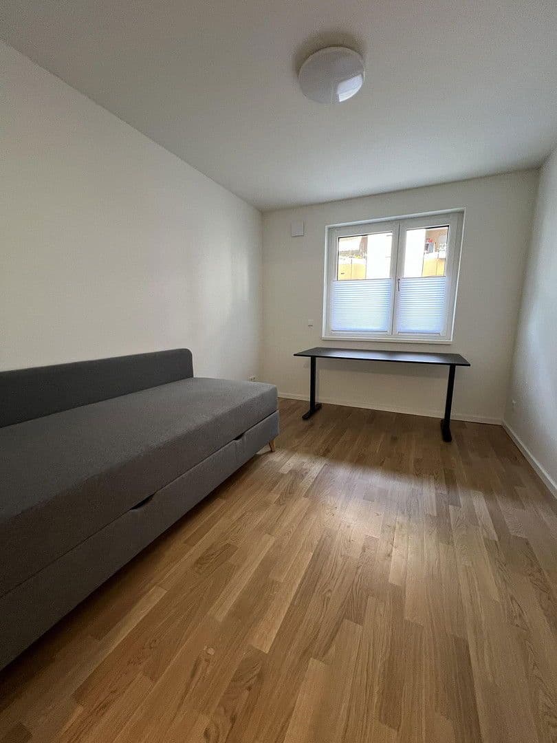 Pronájem bytu 3+1 88 m², Mannheim, Bádensko-Württembersko Pronájem bytu 3+1 88 m², Mannheim, Bádensko-Württembersko