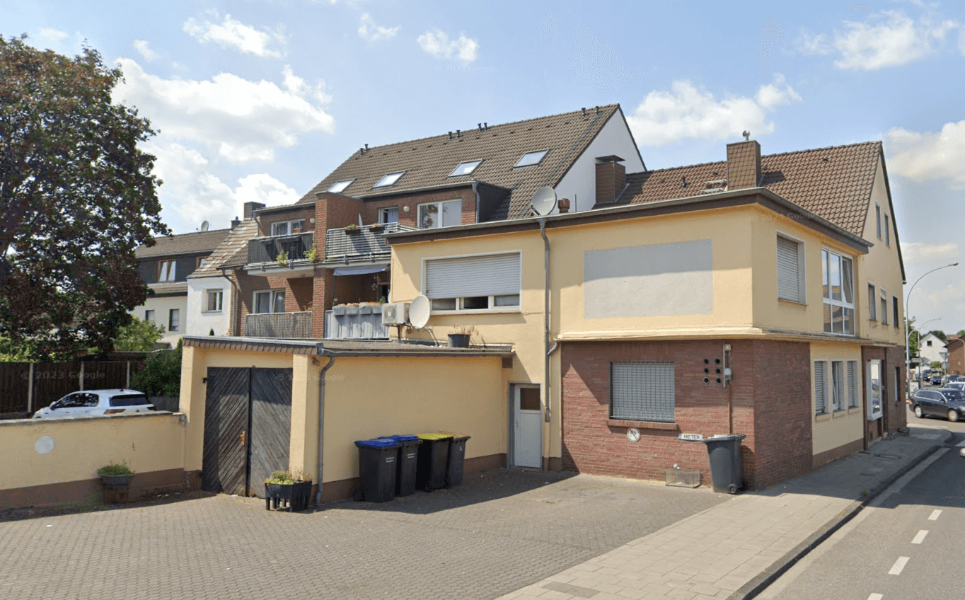 Prodej domu 159 m², pozemek 404 m², Lechenicher Straße 2, Bergheim, Severní Porýní-Vestfálsko Prodej domu 159 m², pozemek 404 m², Lechenicher Straße 2, Bergheim, Severní Porýní-Vestfálsko
