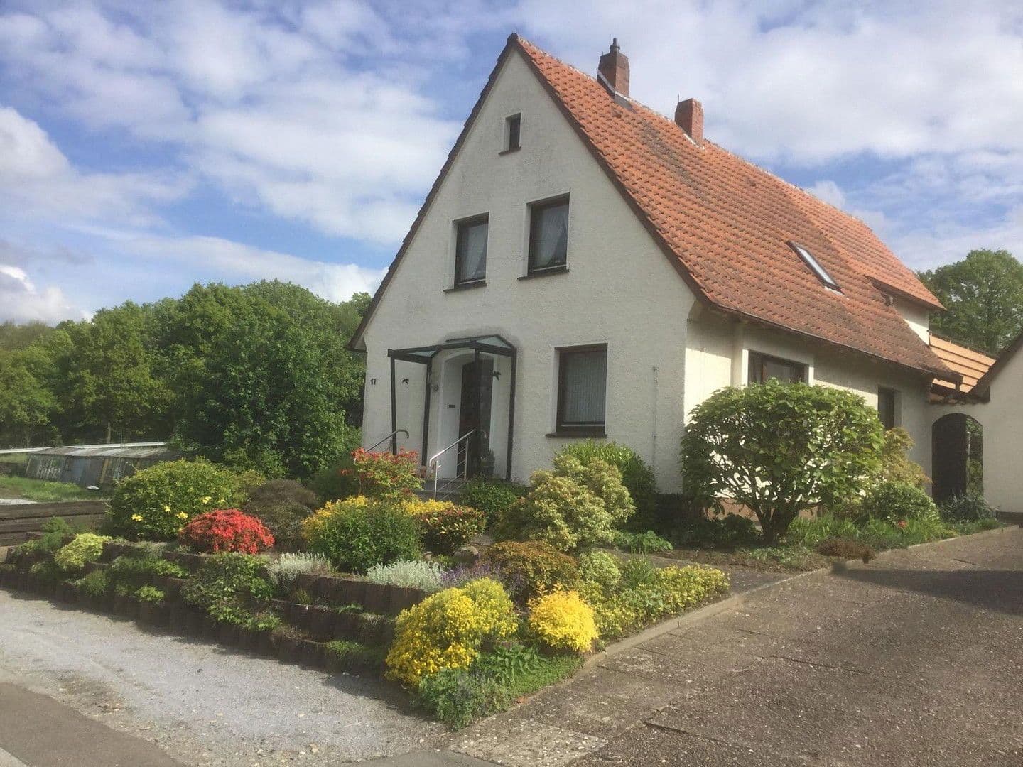 Pronájem domu 140 m², pozemek 1.000 m², Bad Oeynhausen, Severní Porýní-Vestfálsko Pronájem domu 140 m², pozemek 1.000 m², Bad Oeynhausen, Severní Porýní-Vestfálsko