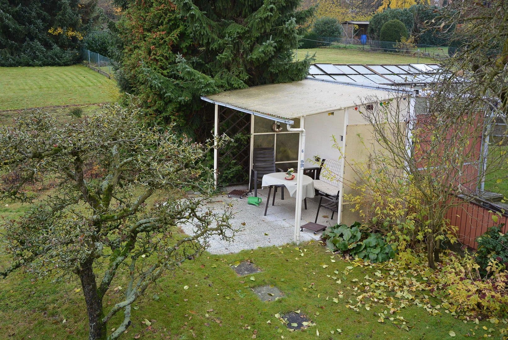 Pronájem domu 140 m², pozemek 1.000 m², Bad Oeynhausen, Severní Porýní-Vestfálsko Pronájem domu 140 m², pozemek 1.000 m², Bad Oeynhausen, Severní Porýní-Vestfálsko