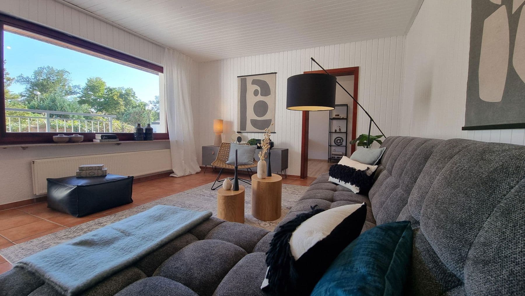 Prodej domu 207 m², pozemek 304 m², Ulmenweg 1/1, Mühlacker, Bádensko-Württembersko Prodej domu 207 m², pozemek 304 m², Ulmenweg 1/1, Mühlacker, Bádensko-Württembersko