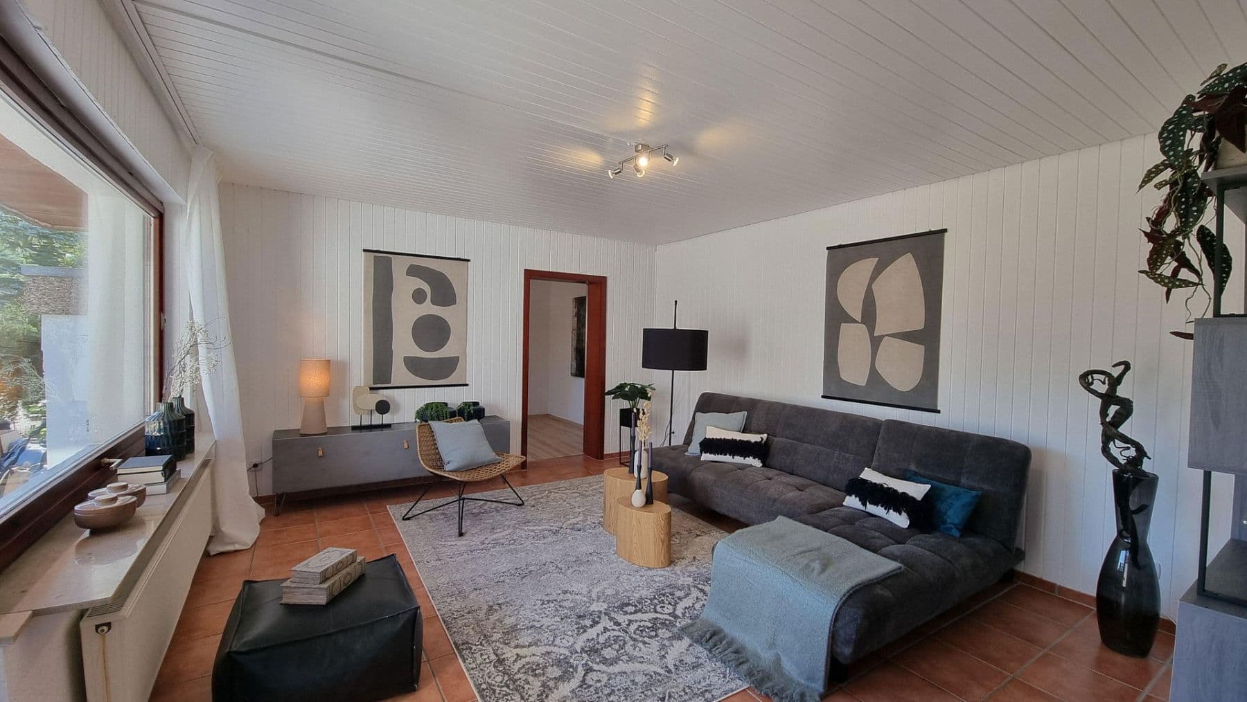 Prodej domu 207 m², pozemek 304 m², Ulmenweg 1/1, Mühlacker, Bádensko-Württembersko Prodej domu 207 m², pozemek 304 m², Ulmenweg 1/1, Mühlacker, Bádensko-Württembersko